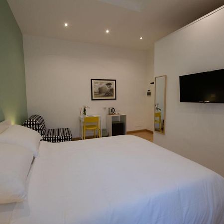 Bed and Breakfast Domus Castroni Germanico Рим Екстер'єр фото