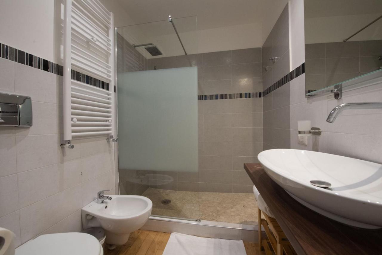 Bed and Breakfast Domus Castroni Germanico Рим Екстер'єр фото